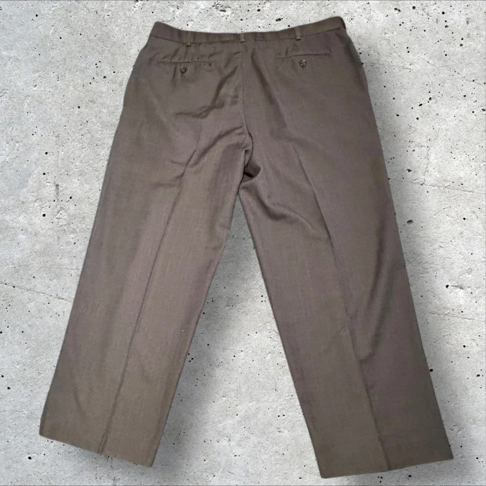 Van Heusen Men's Dress Pants Brown Plaid Check 38x29 Flat‎ Front